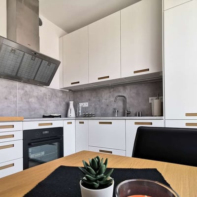 Аренда современной 2-комнатной квартиры в комплексе Bulwary Drobnera, 48 м², Вроцлав, Польша